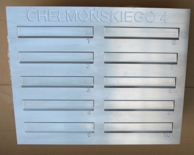 Przelotowa skrzynka pocztowa 10-wrzutowa SPO-10 do wbudowania w profil, przegrodę